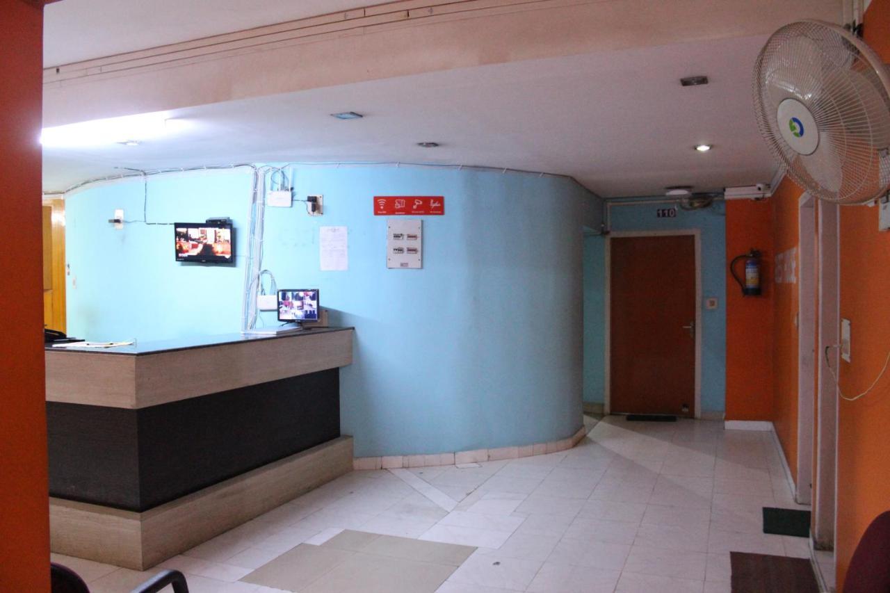 LG Towers Hotel Guwahati Buitenkant foto
